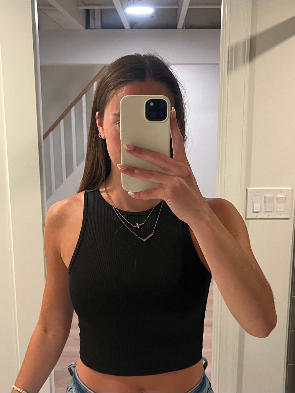 Black Ribbed Cropped Tank Top - Women